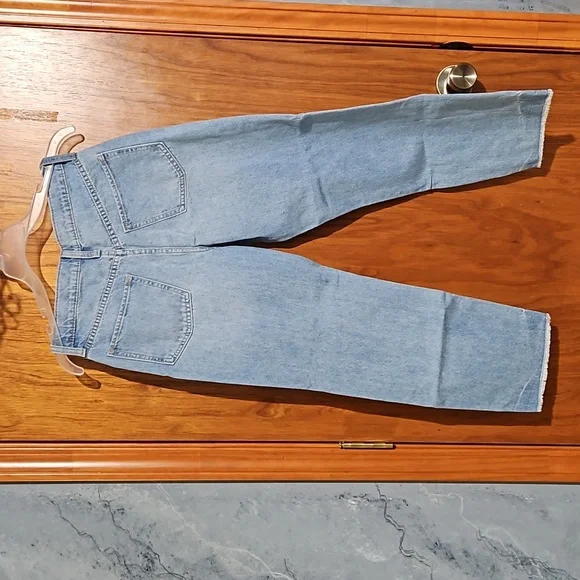 Jeans - Picture 4 of 5